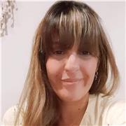 Maestra con amor ,recursos ,inteligencias múltiples,y siempre con  cosas que los sorprenda y diferentes esxebegrafias